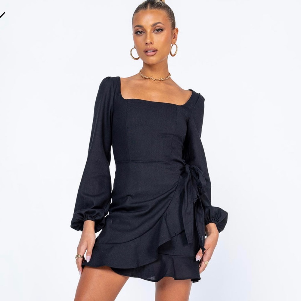 Brown long sleeve dress